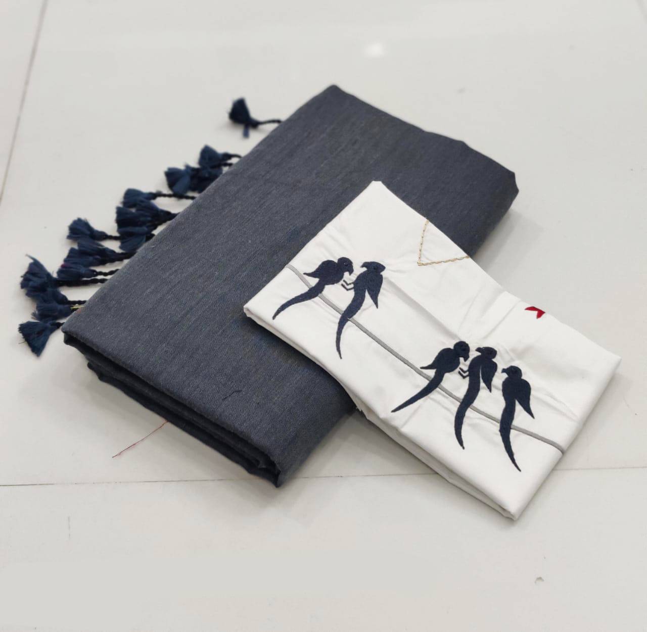 Shaam Ki Chhaya - Khadi Cotton Saree - Khasiyat
