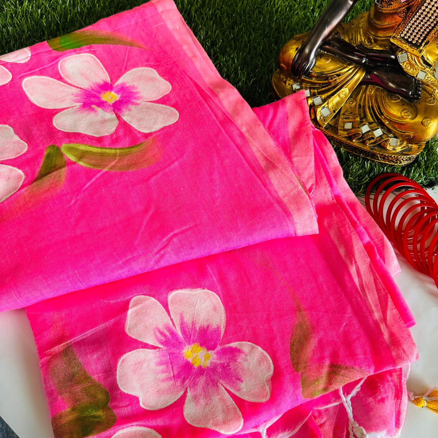 Chitrangini Handpainted Mul Cotton Saree - Khasiyat