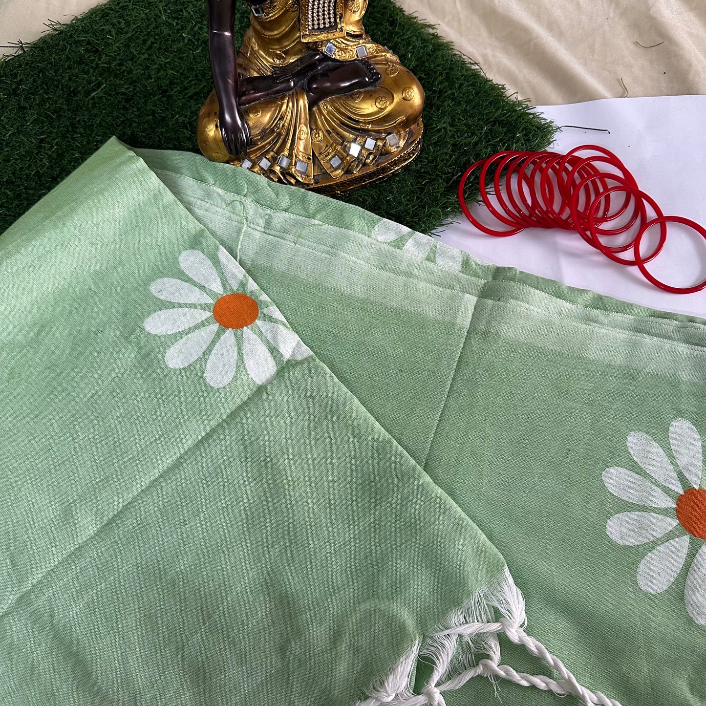 Hari-Daisy – Handpainted Khadi Cotton Saree