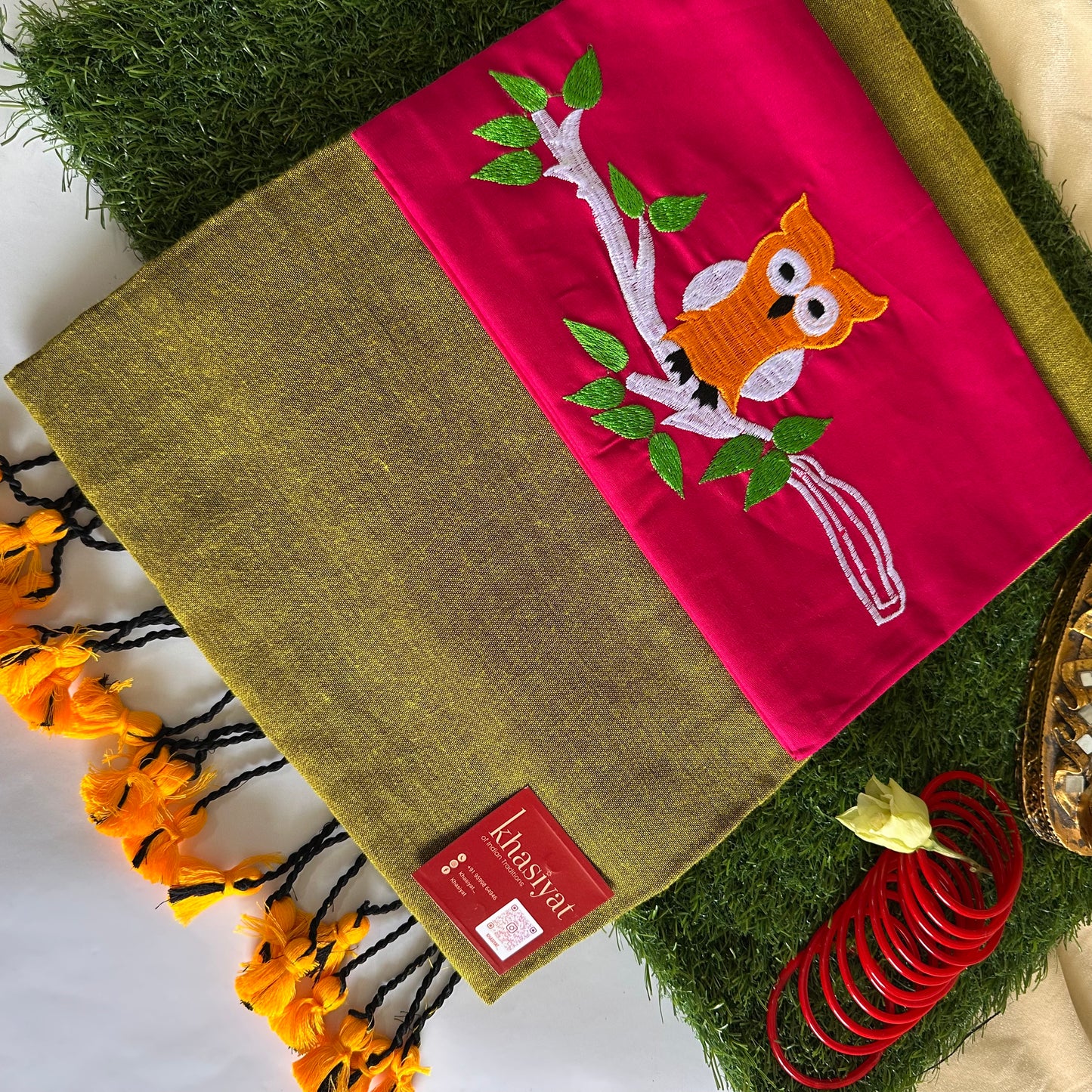 Ullu Tales Handloom Khadi Cotton Saree - Khasiyat