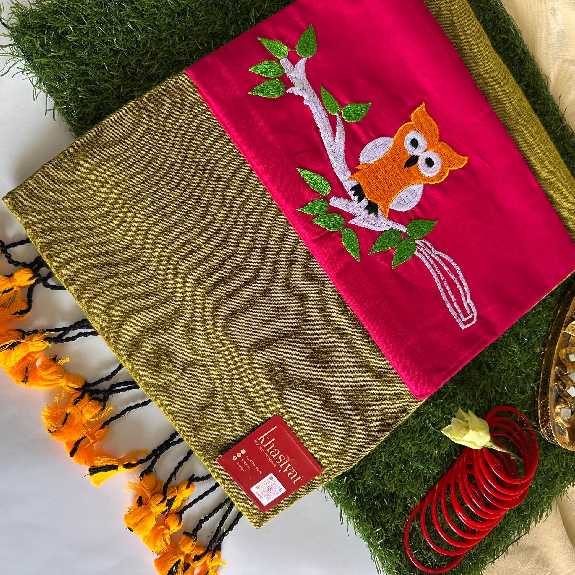 Ullu Tales Handloom Khadi Cotton Saree - Khasiyat
