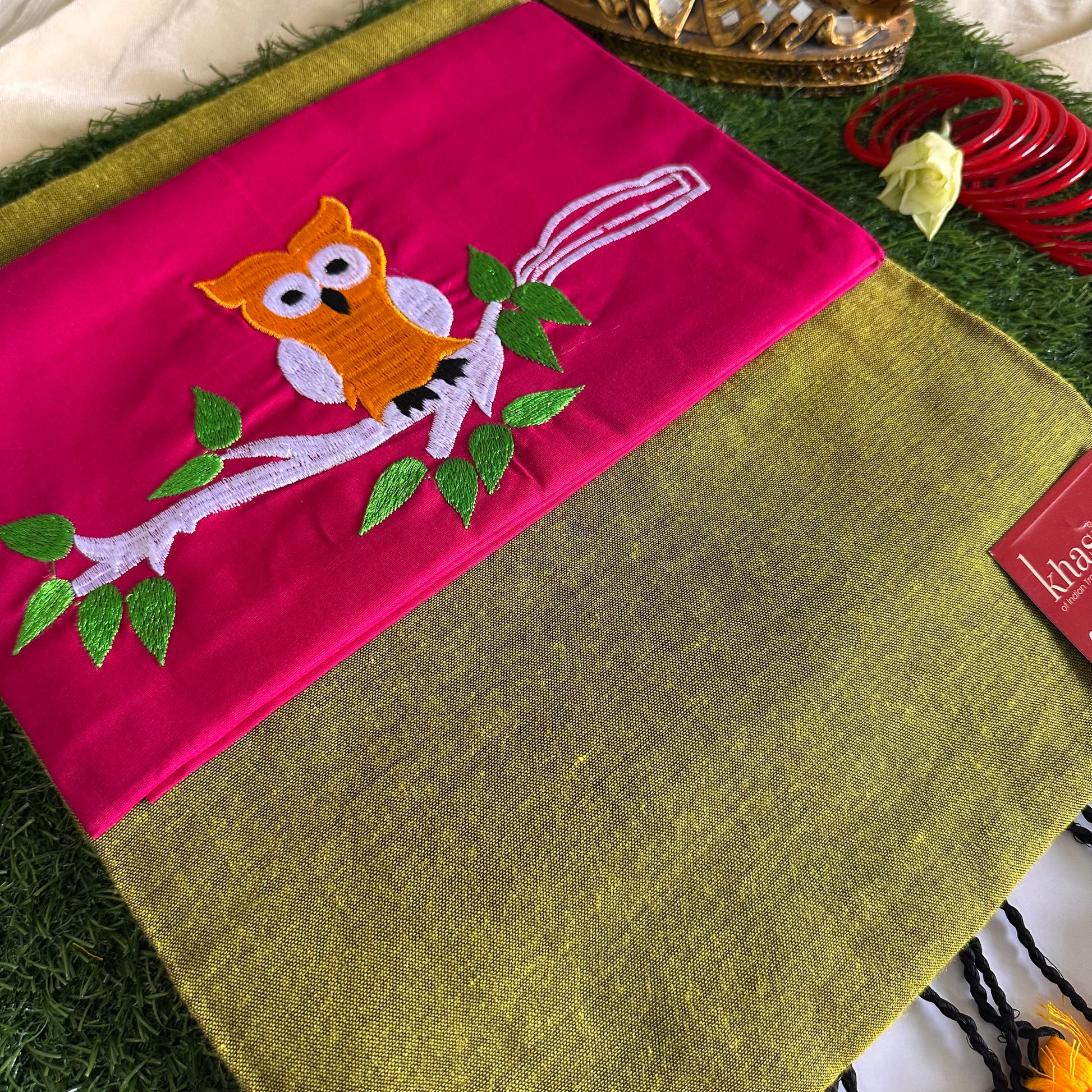 Ullu Tales Handloom Khadi Cotton Saree - Khasiyat